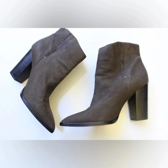 Halogen booties - Picture 9 of 12